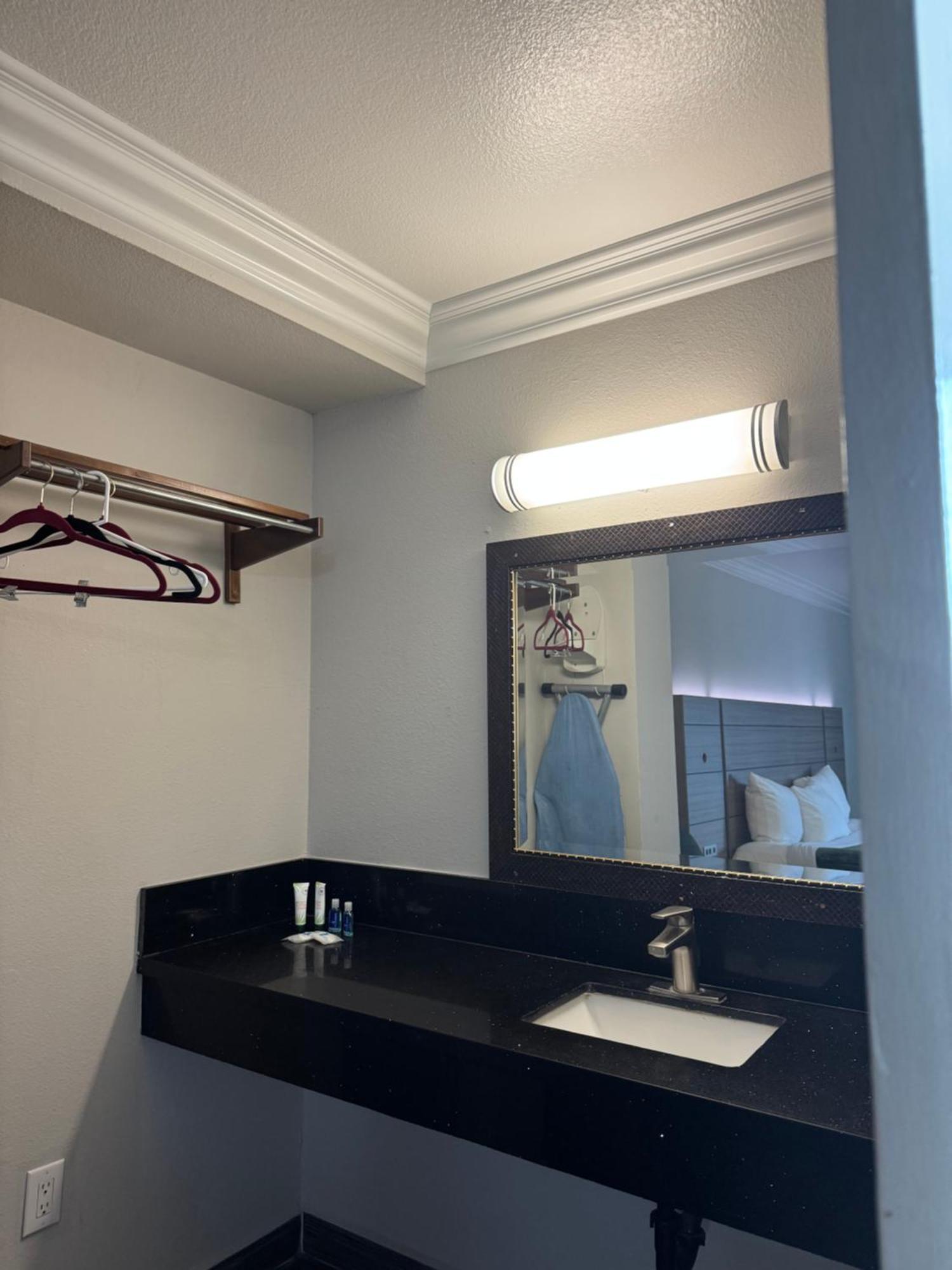 Rodeway Inn Вентура Екстер'єр фото